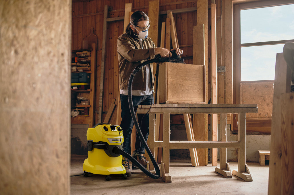 Wet and dry vacuum cleaner WD 4 P
