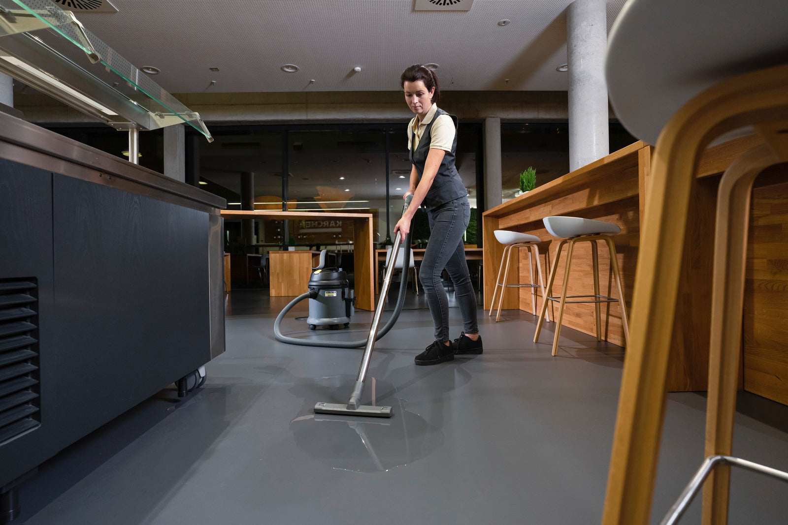 Wet and dry vacuum cleaner NT 27/1